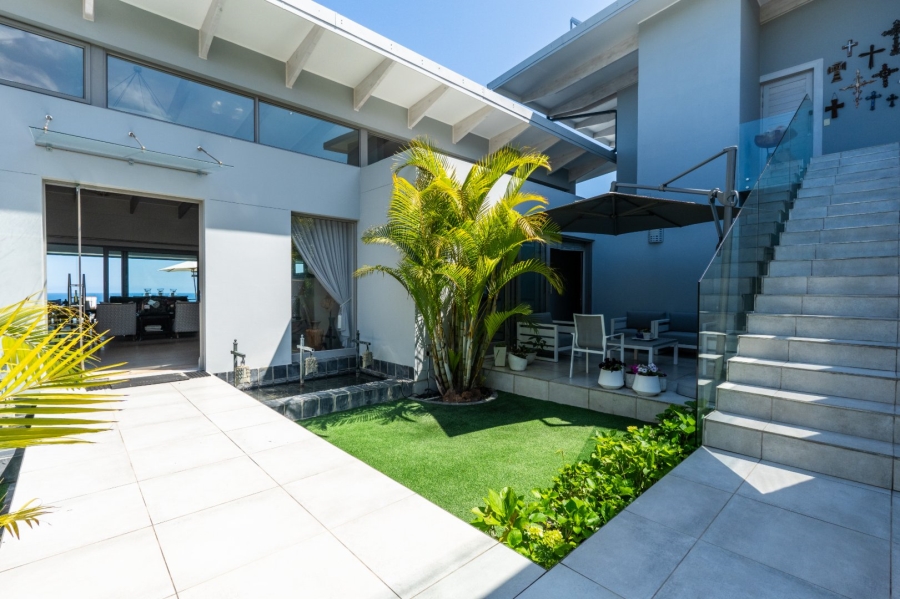 5 Bedroom Property for Sale in Wilderness Heights Western Cape